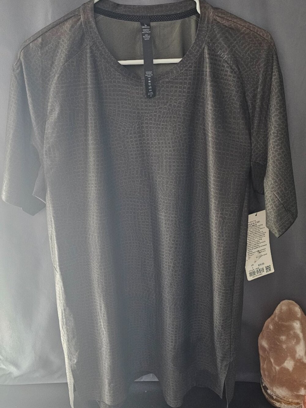 🖤 Lululemon Licence to Train Short Sleeve — Size L — NWT